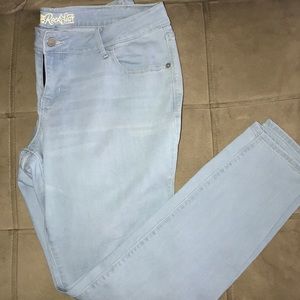 Old navy rockstar jeans